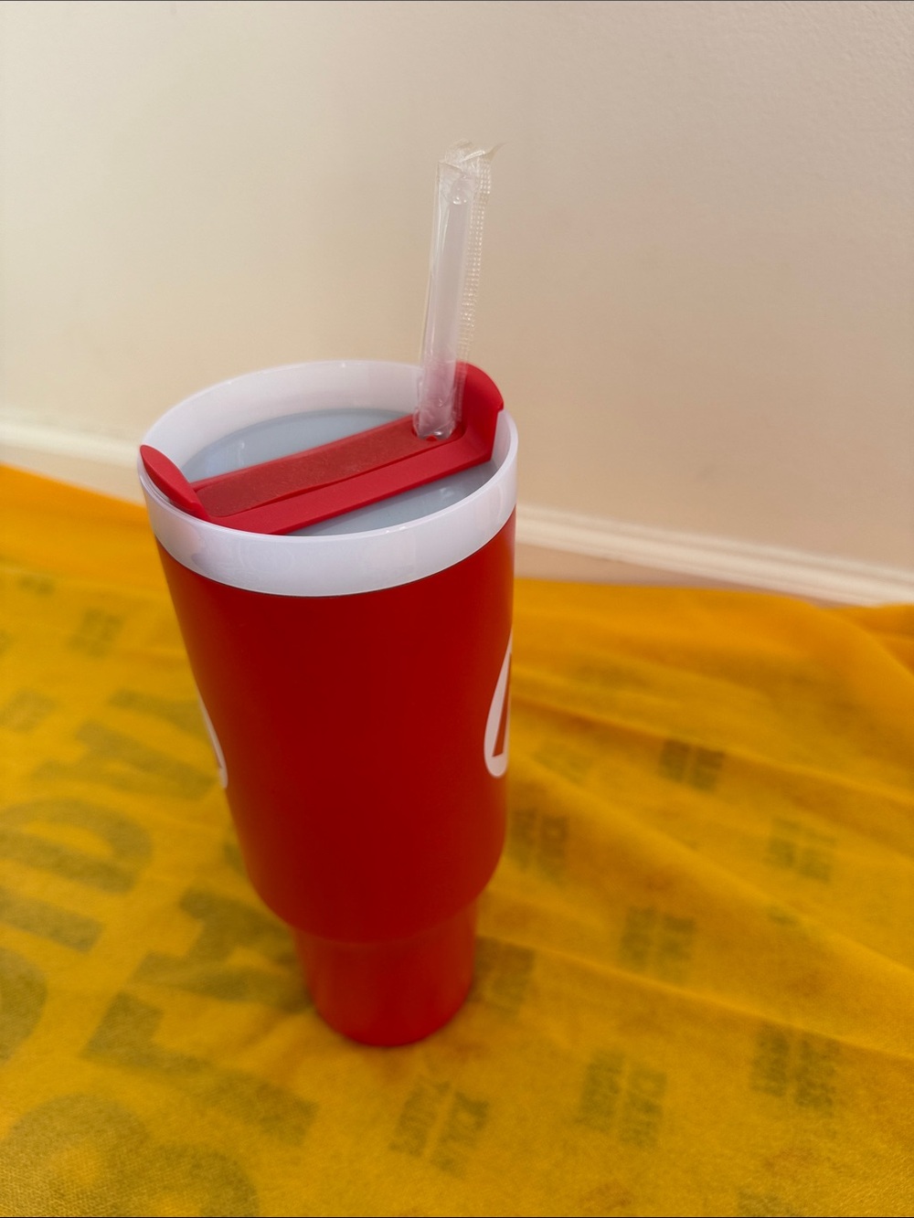 Nintendo Super Mario Luigi Red 40oz Tumbler with Handle - Picture 5 of 6